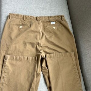 Mens Vineyard Vines Club khaki pants size 40 x 32